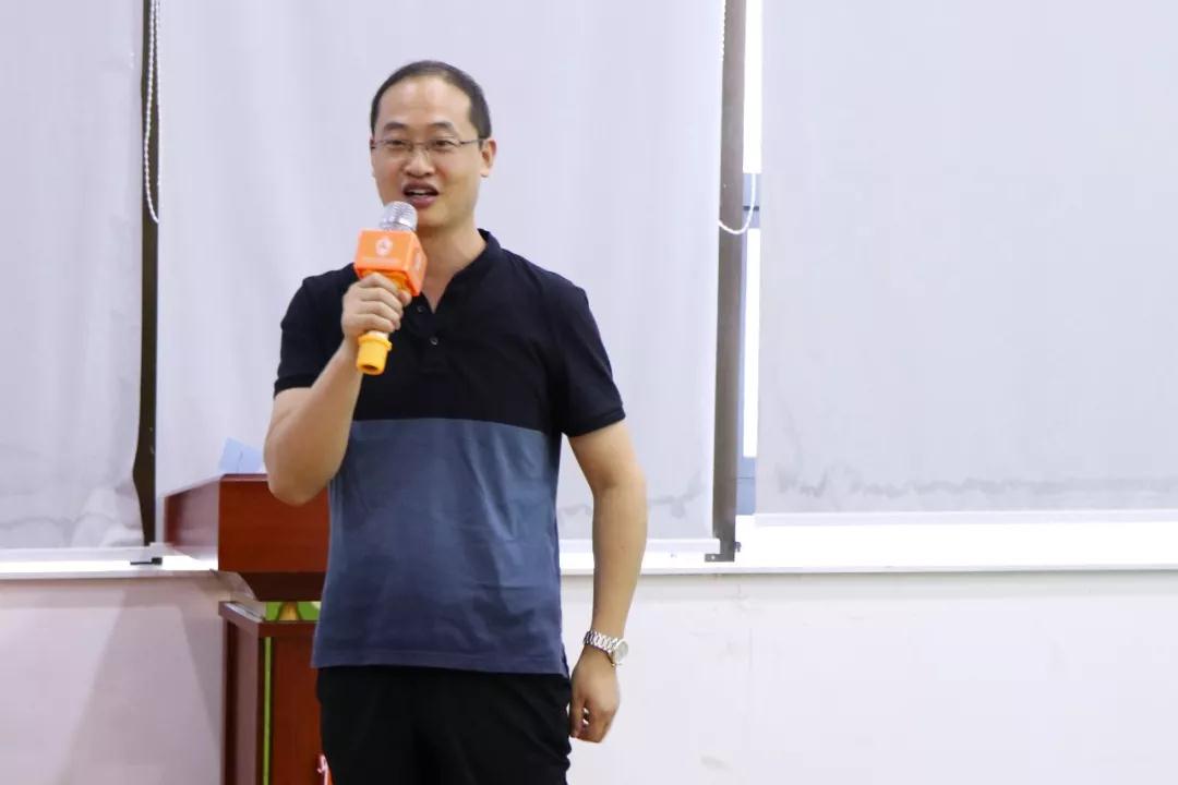 《中國良醫(yī)工程》在我院圓滿落幕——深圳市兒童醫(yī)院中醫(yī)科李海朋醫(yī)師培訓(xùn)講座 《中國良醫(yī)工程》在我院圓滿落幕——深圳市兒童醫(yī)院中醫(yī)科李海朋醫(yī)師培訓(xùn)講座